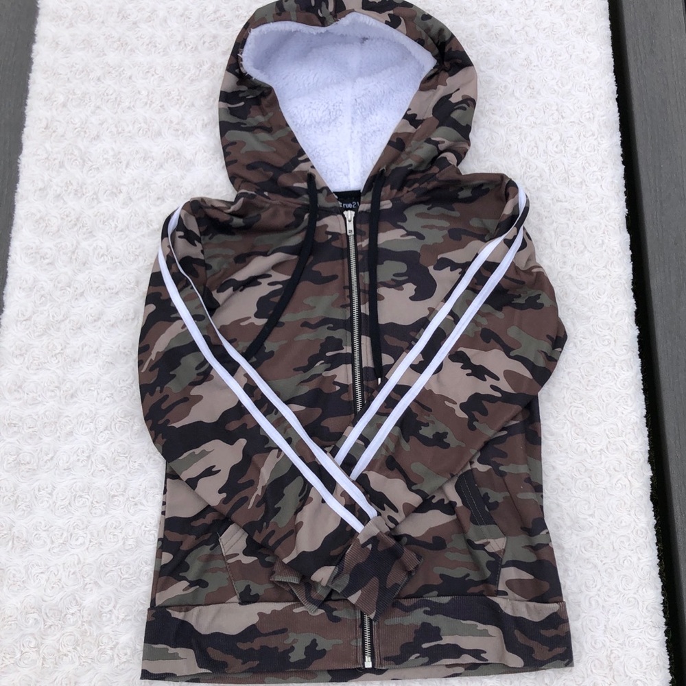 Camo Jogger Set